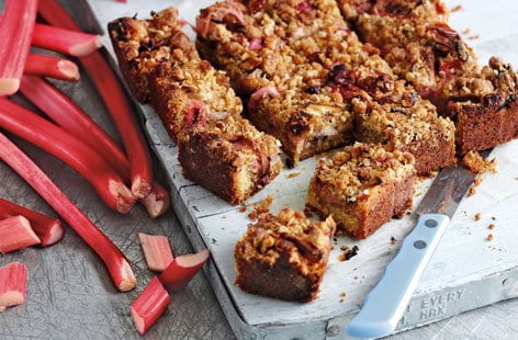 Image of "Rhubarb traybake"