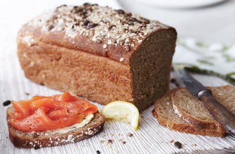 Image of "Brown bread with smoked salmon"