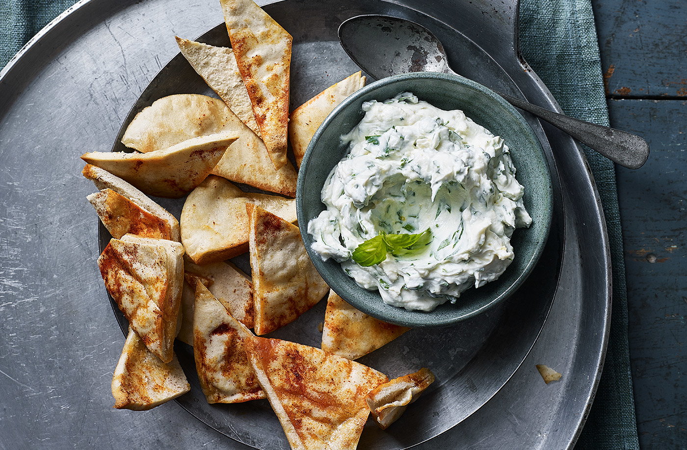 Whipped cheese with pitta chips