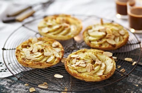Spanish apple tart