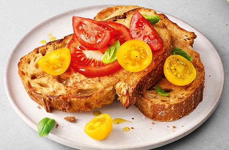 Image of "Tomato and basil bruschetta"
