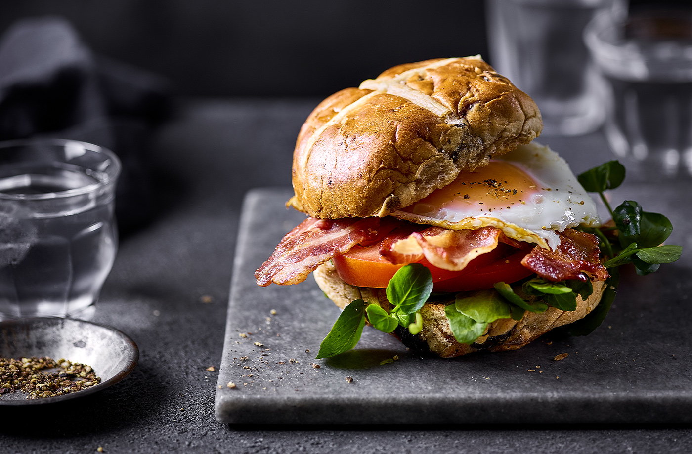 Hot cross brunch bun