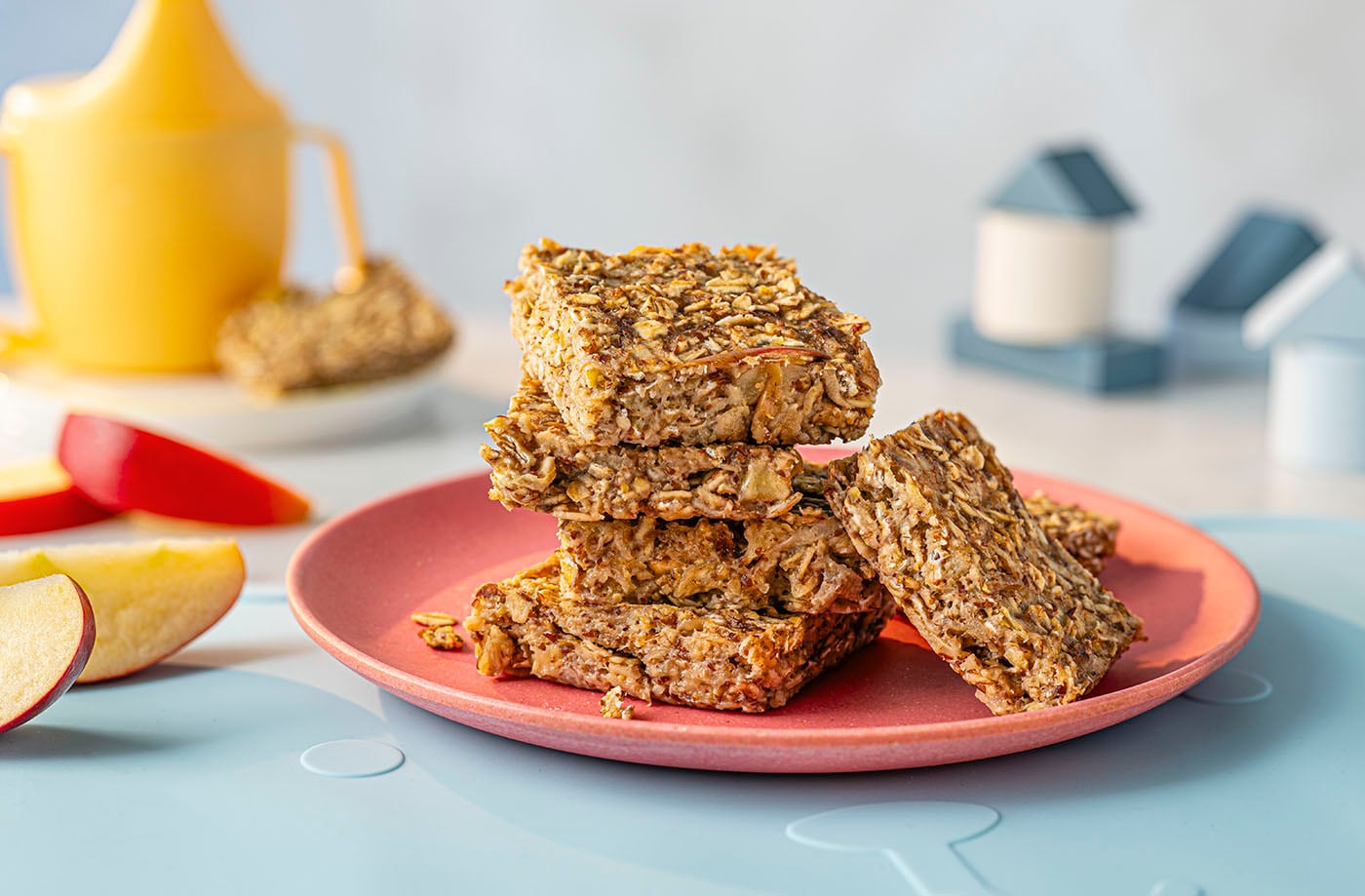 Image of "Microwave apple flapjack"