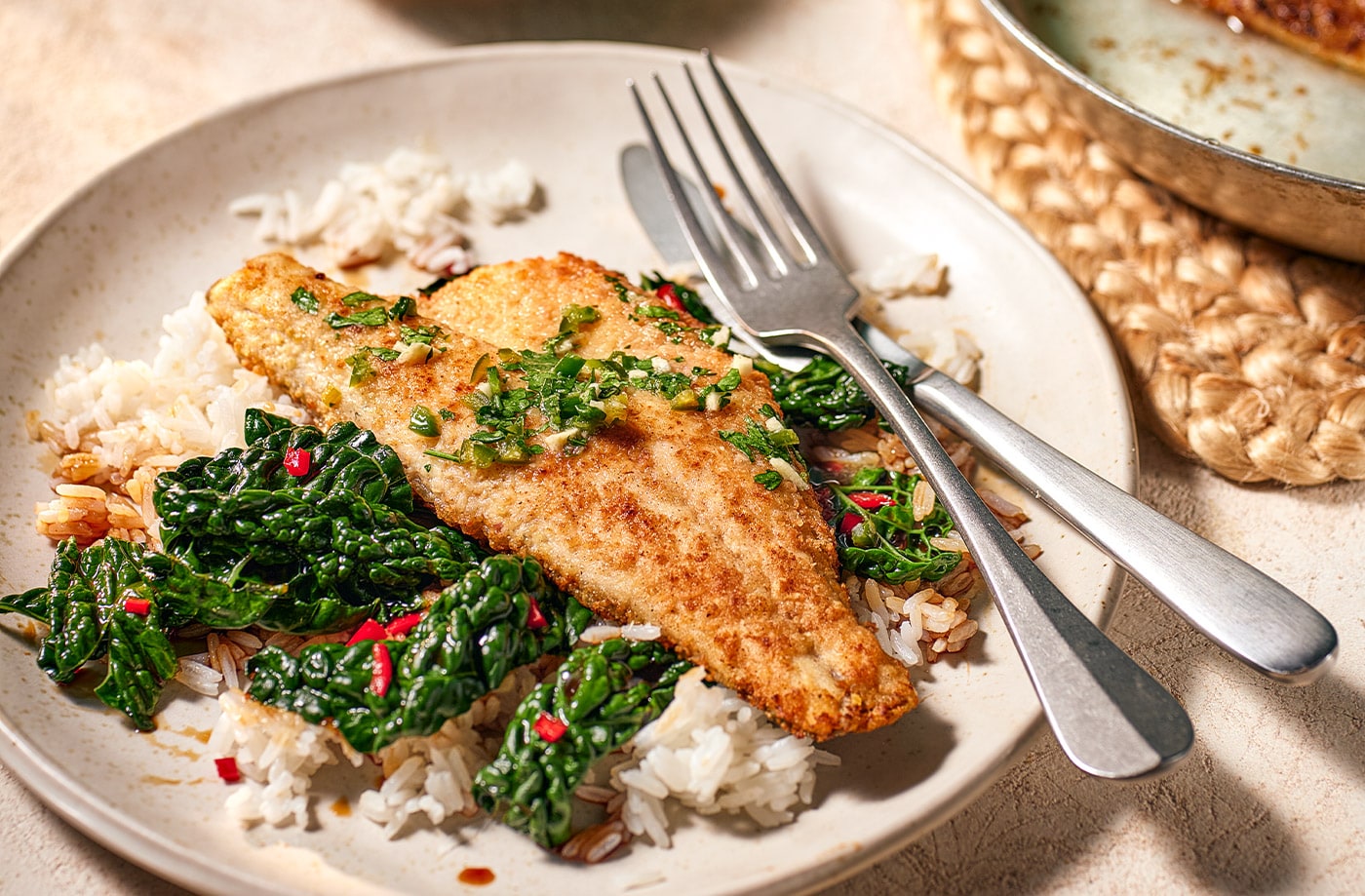 1400x919_Pan-fried-sea-bass-with-Thai-inspired-cavolo-nero