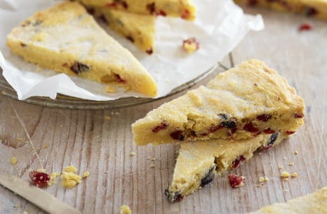 Image of "Cherry and cranberry shortbread"