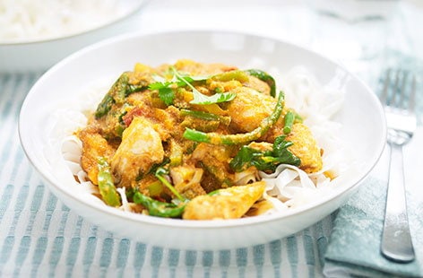 Image of "Gluten-free coconut chicken curry"