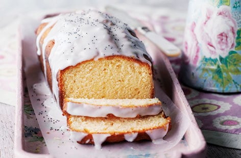 Image of "Lemon drizzle cake"