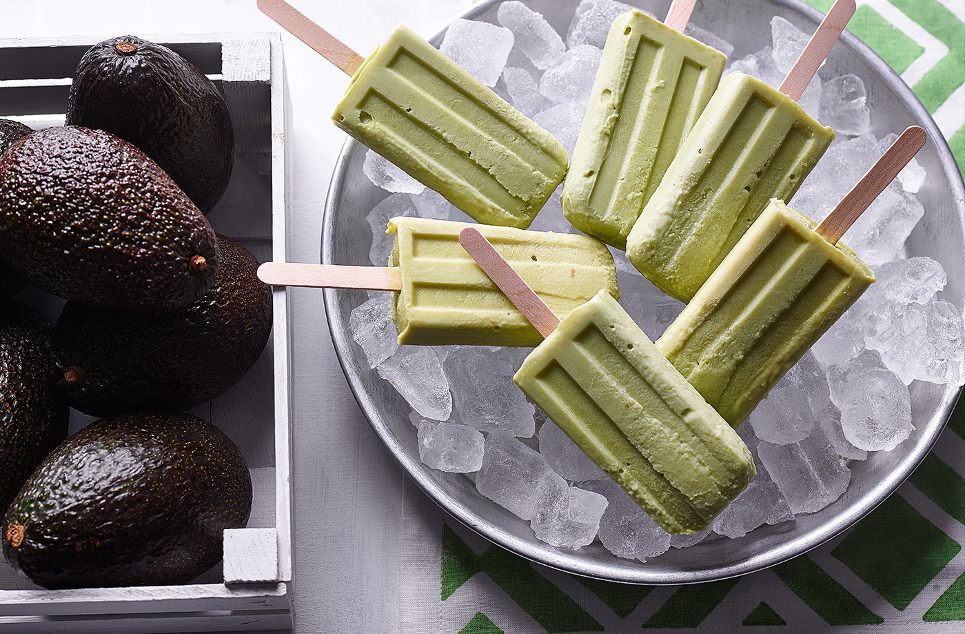 Avocado and Greek yogurt ice lollies