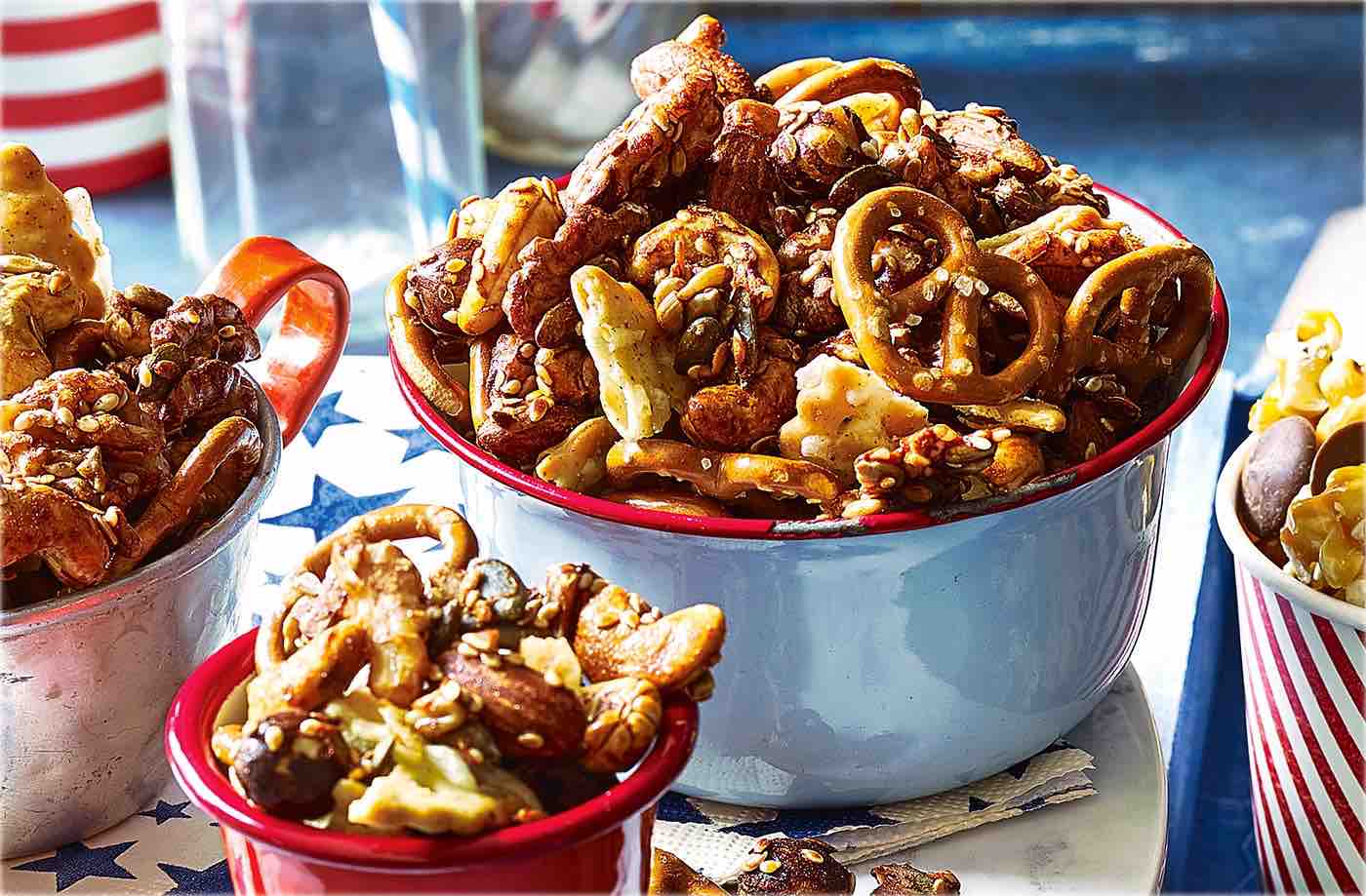 Cheesy trail mix