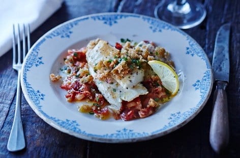 Image of "Sea bass with tomato and bacon sauce"