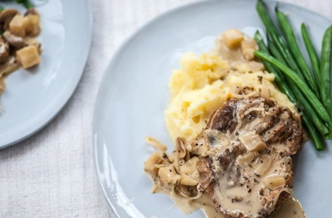 Image of "Matthew Tomkinson's juicy pork and apple"