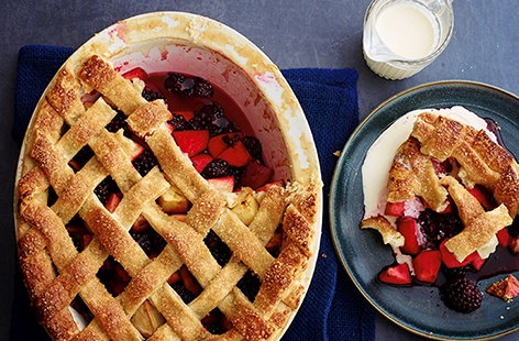 Image of "Hedgerow pie"