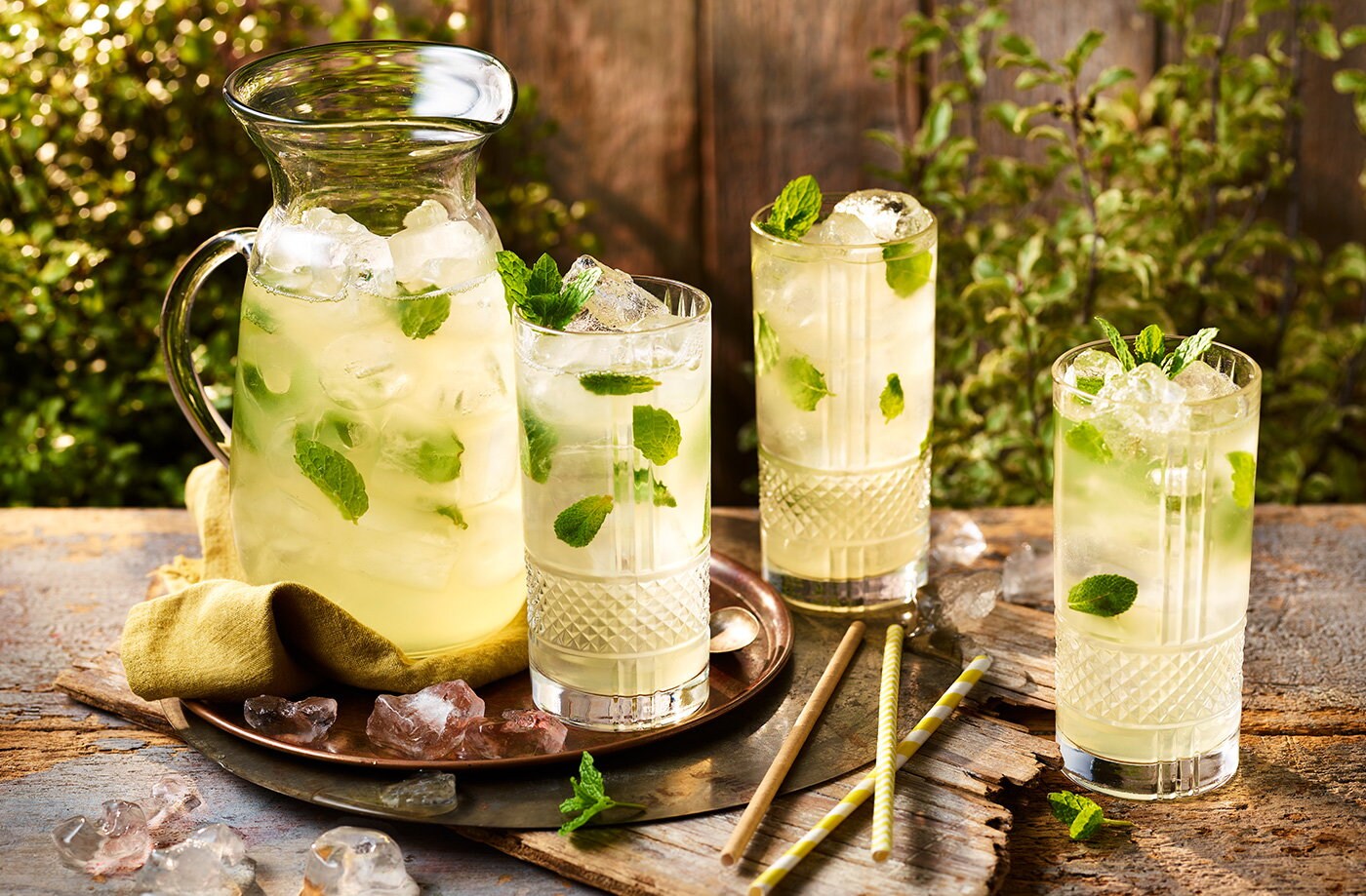 Pineapple mint iced tea
