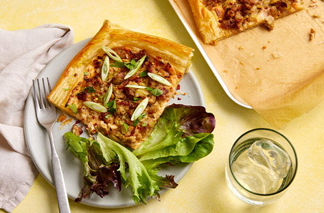 Image of "Spicy sausage tart"