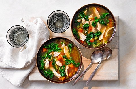 Image of "Turmeric chicken and lentil soup"