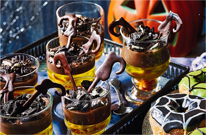 Witchy soil pots