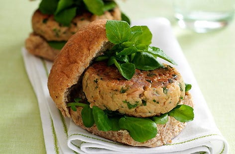 Image of "Tuna burger with watercress"