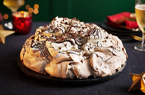 Image of "Mocha pavlova"