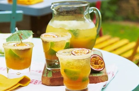 Image of "Passion fruit and lime caipivodkas"