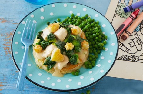 Image of "Easy-peasy chicken puff pies"