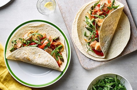 Image of "Salmon and asparagus fajitas"