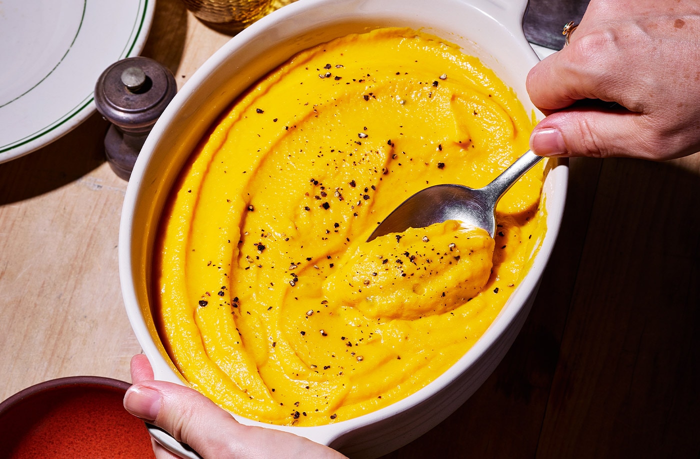 1400x919_clapshot-with-hot-golden-syrup