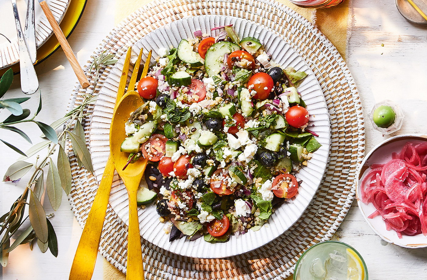 Greek salad with grains