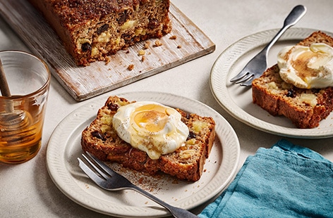 Image of "Apple pie breakfast loaf"