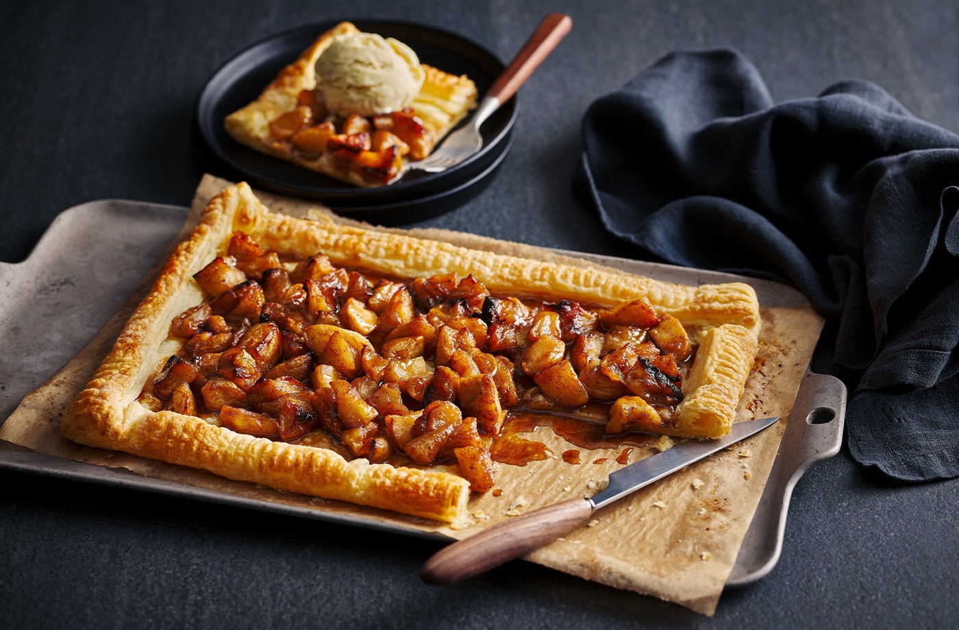 Apple puff tart