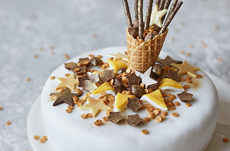 Image of "Confetti cannon cake"