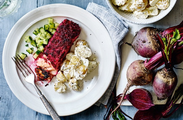 Beetroot salmon with potato salad and cucumber pickle
