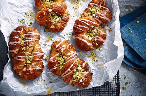 Image of "Pistachio and lemon Danish pastries"
