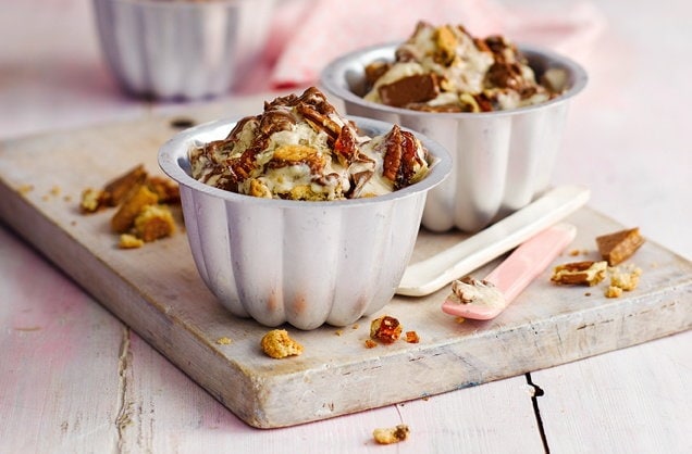 Frozen banana custard with concrete chunks