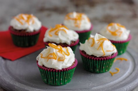Image of "Christmas cupcakes with brandy frosting"