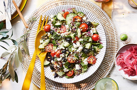 Image of "Greek salad with grains"