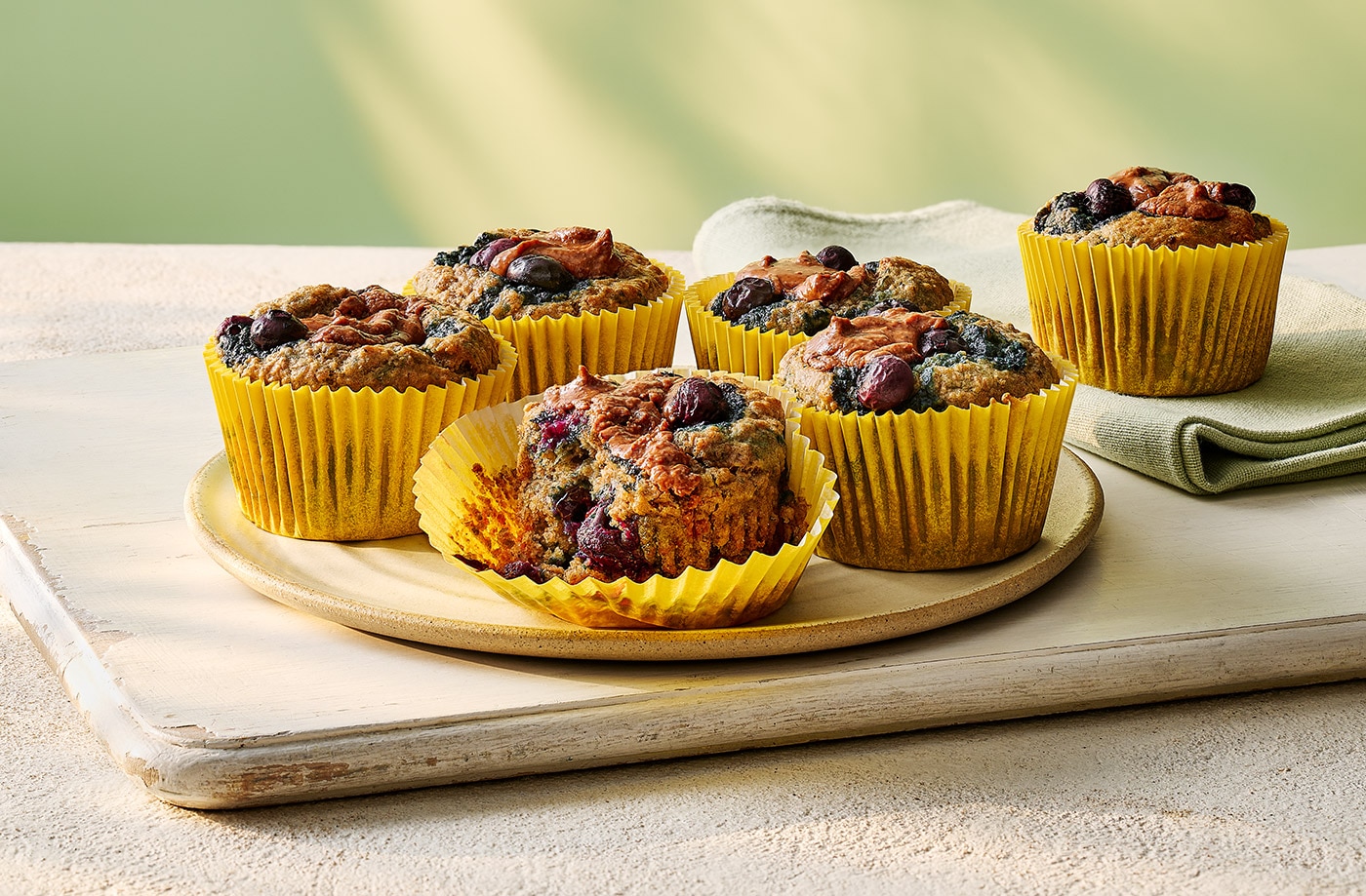 Blueberry, almond and chia muffins