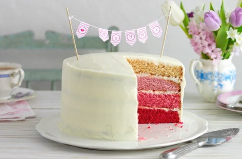 Image of "Ombré cake with cream cheese icing"