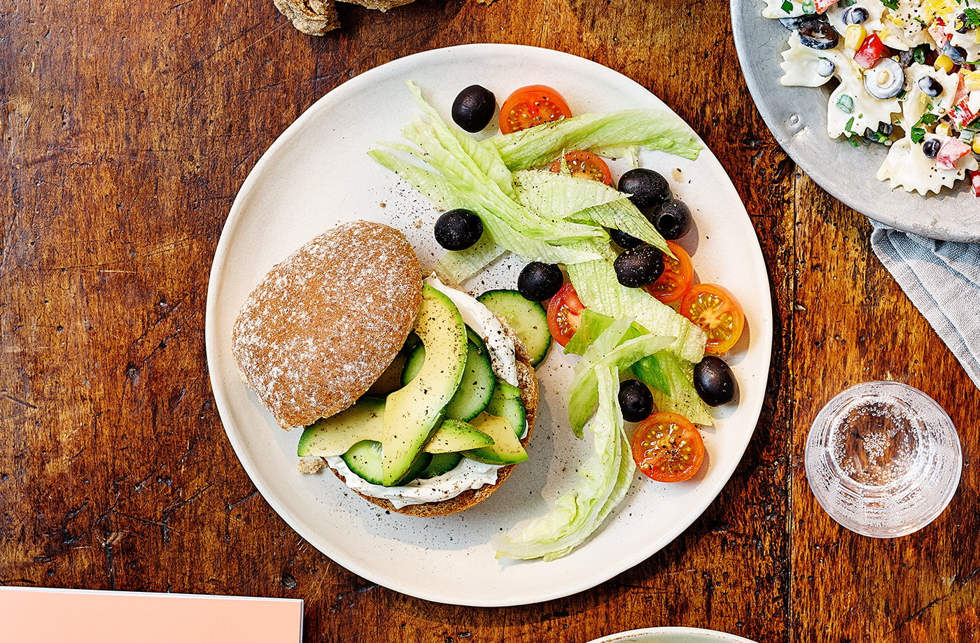 Cream cheese and avocado roll