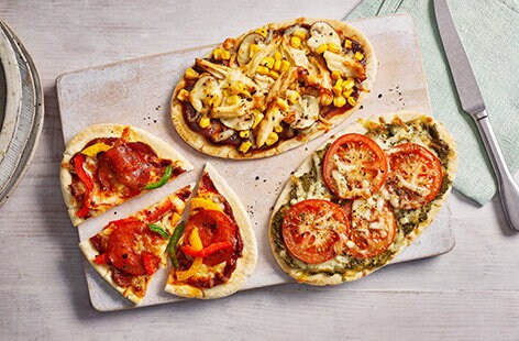 Image of "Air-fryer pitta pizzas"
