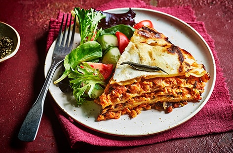 Image of "One-pan pork and sage lasagne"