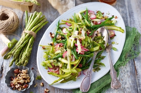 Image of "Asparagus and radish salad with green chilli and ginger dressing"
