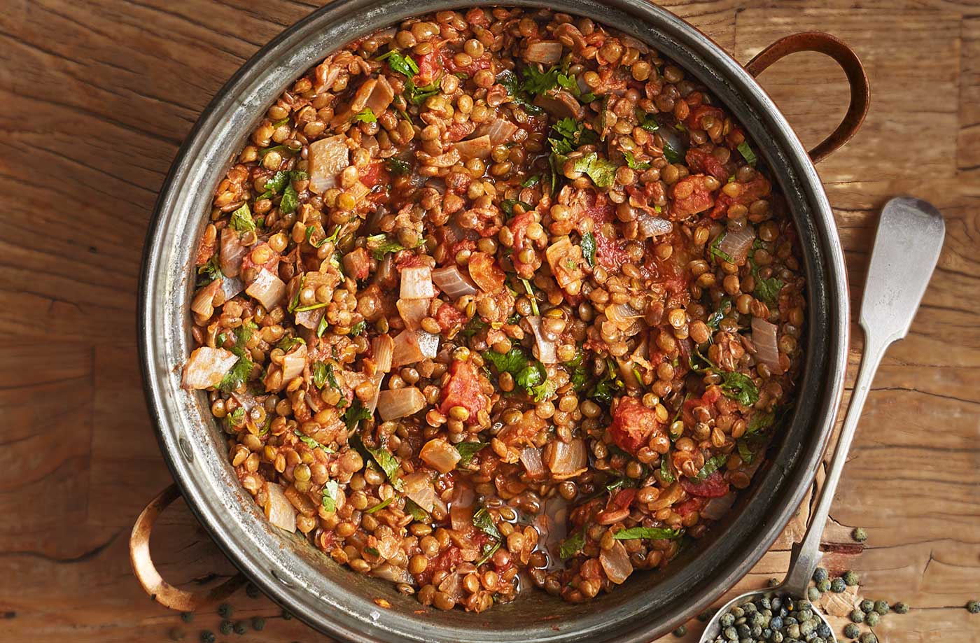 Green lentil curry