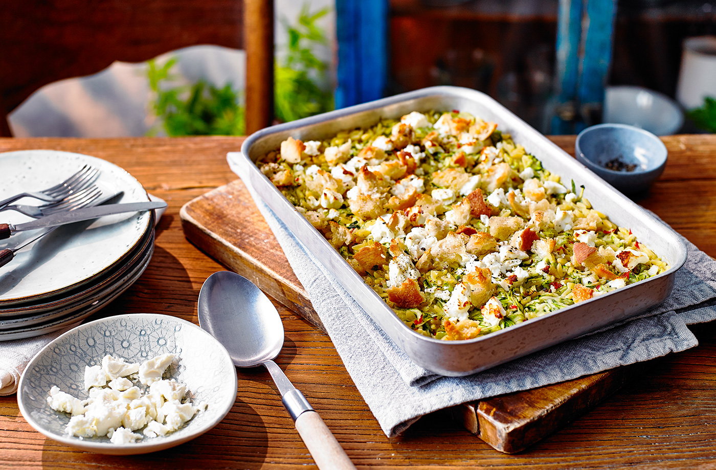 Courgette orzo traybake