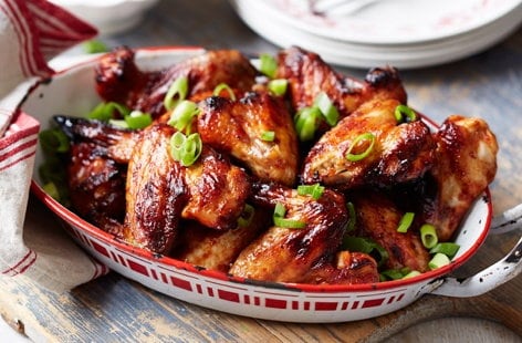 Image of "Buffalo wings with ranch-style dip"