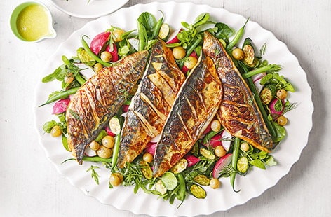 Image of "Gooseberry and mackerel salad"