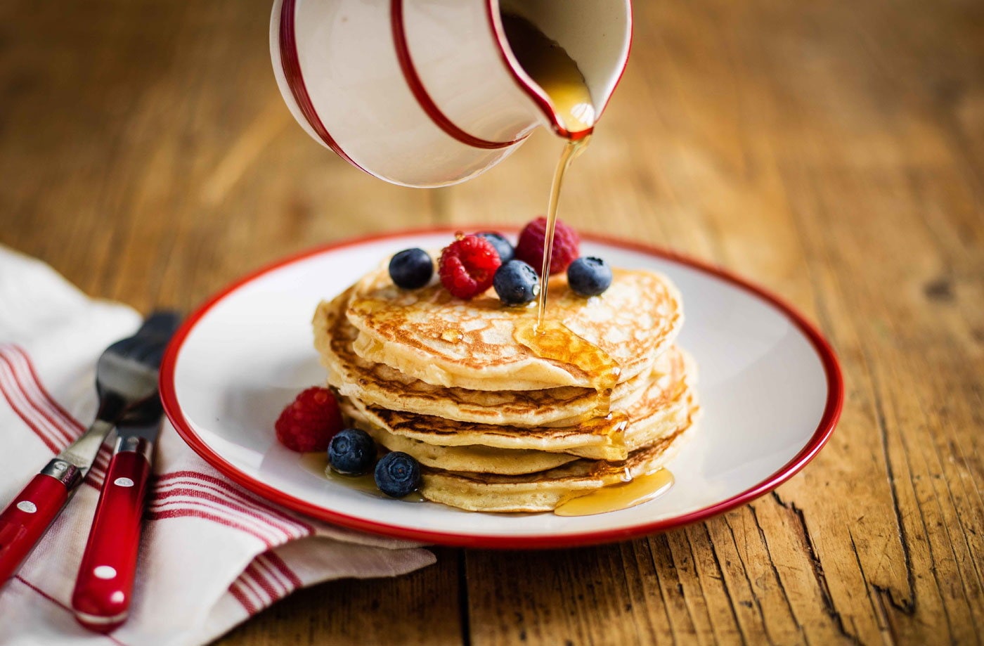 Fluffy American pancakes