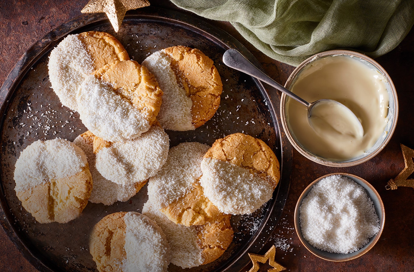 White chocolate snowball cookies