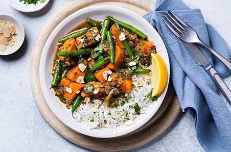 Image of "Green bean and sweet potato curry"