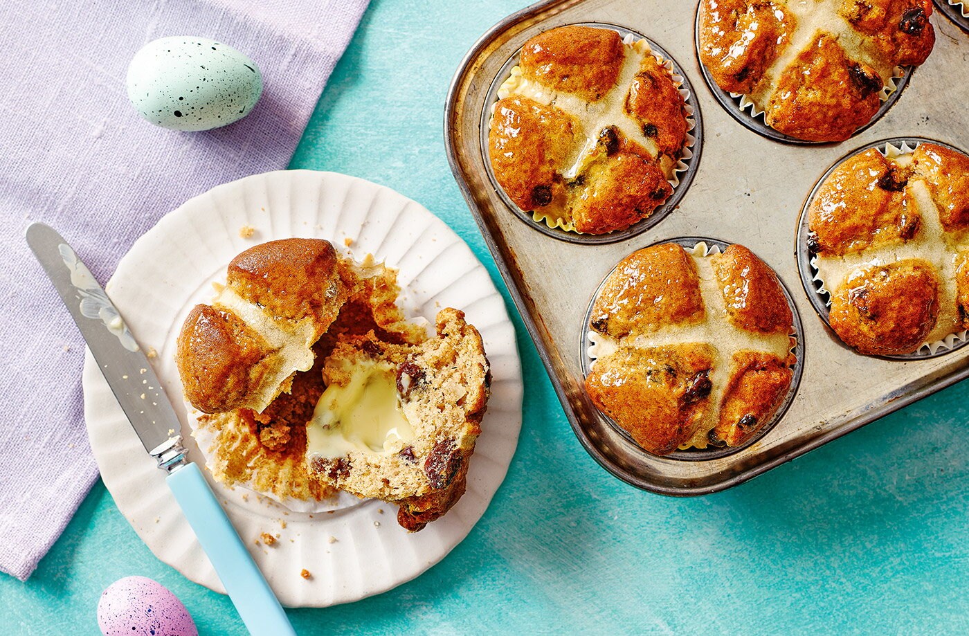 Hot cross muffins with custard