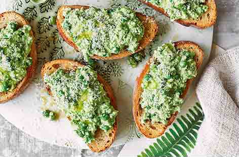 Image of "Smashed pea bruschetta"